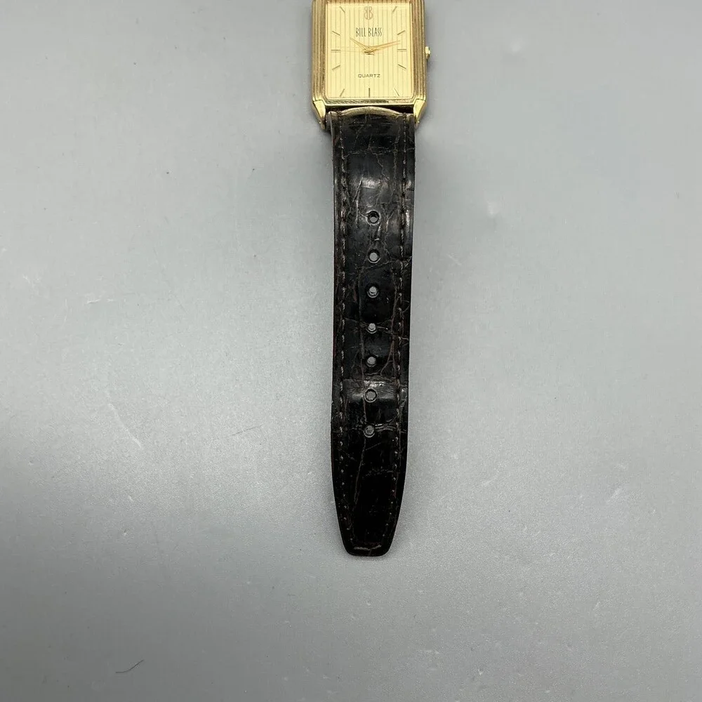 Vintage Bill Blass 007-0132 Mens Watch 24mm Gold Dial Black Leather New Battery